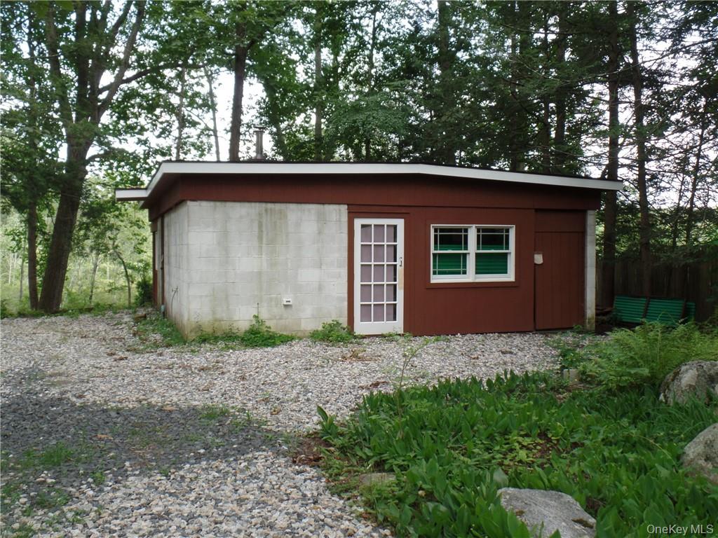 161 Tibet Drive – For Sale photo 2