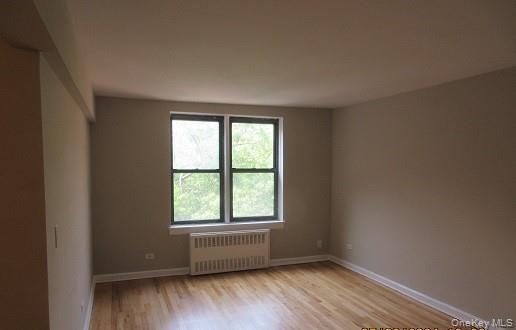 2244 Bronx Park East, Unit 6L photo 4