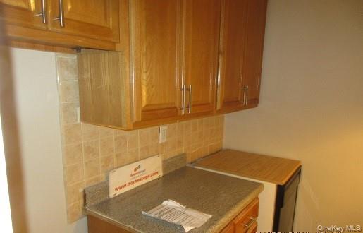 2244 Bronx Park East, Unit 6L photo 8