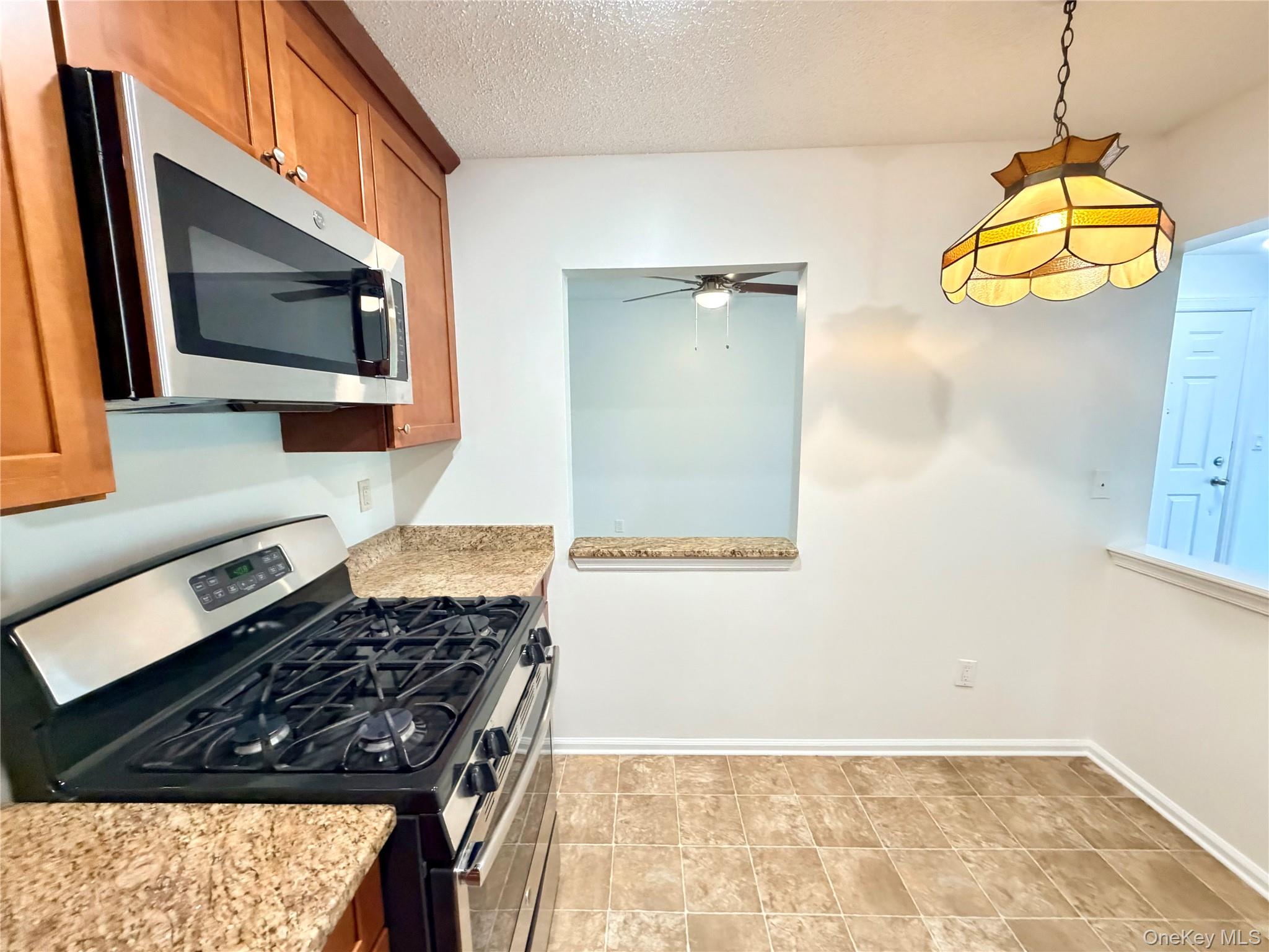 30 Huntington Circle – For Rent photo 12