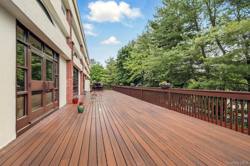 30 Huntington Circle – For Rent photo 22