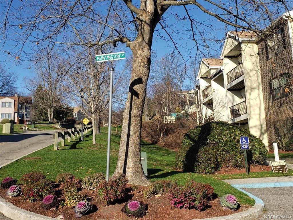 30 Huntington Circle – For Rent photo 27