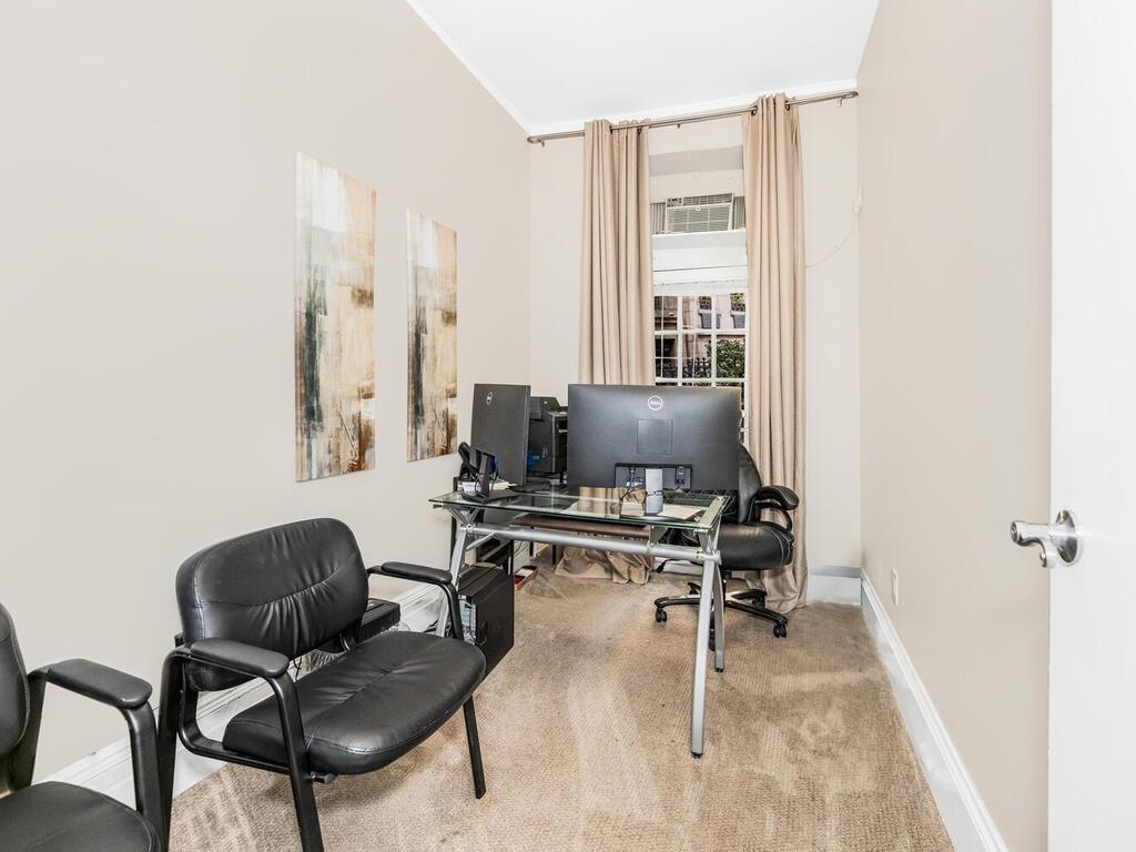 113 E 39 Street – For Sale