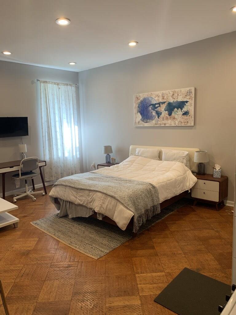 113 E 39 Street – For Sale photo 10