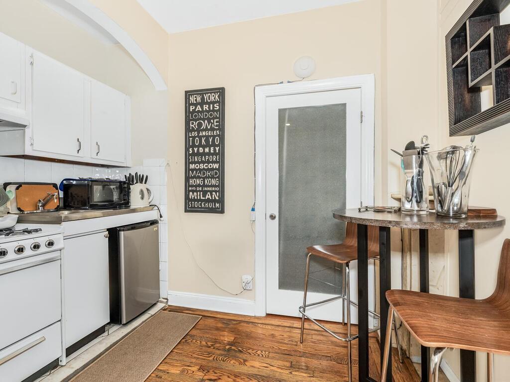 115 E 39th Street – For Sale photo 8