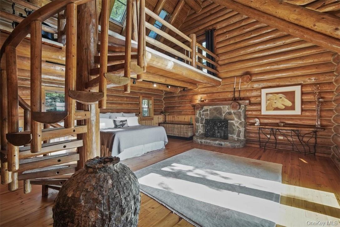 101 Mountain Lodge – For Sale photo 11