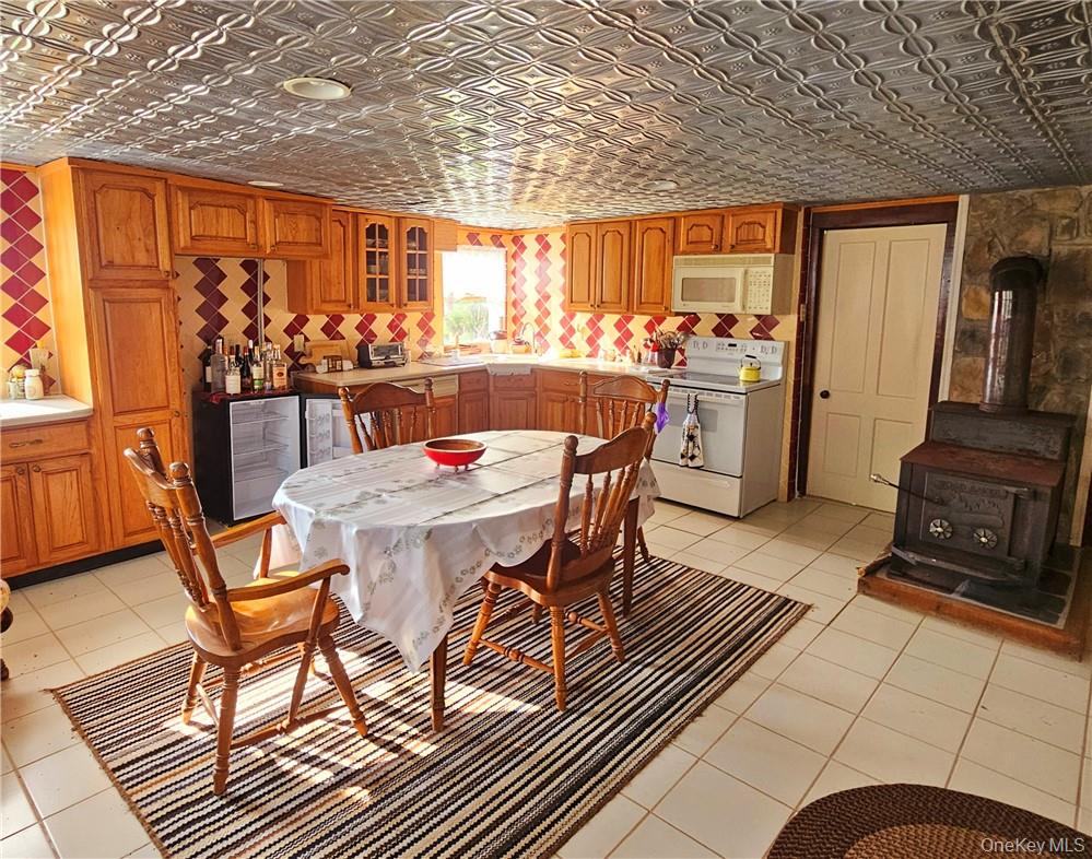 301 & 305 Hust – For Sale photo 10