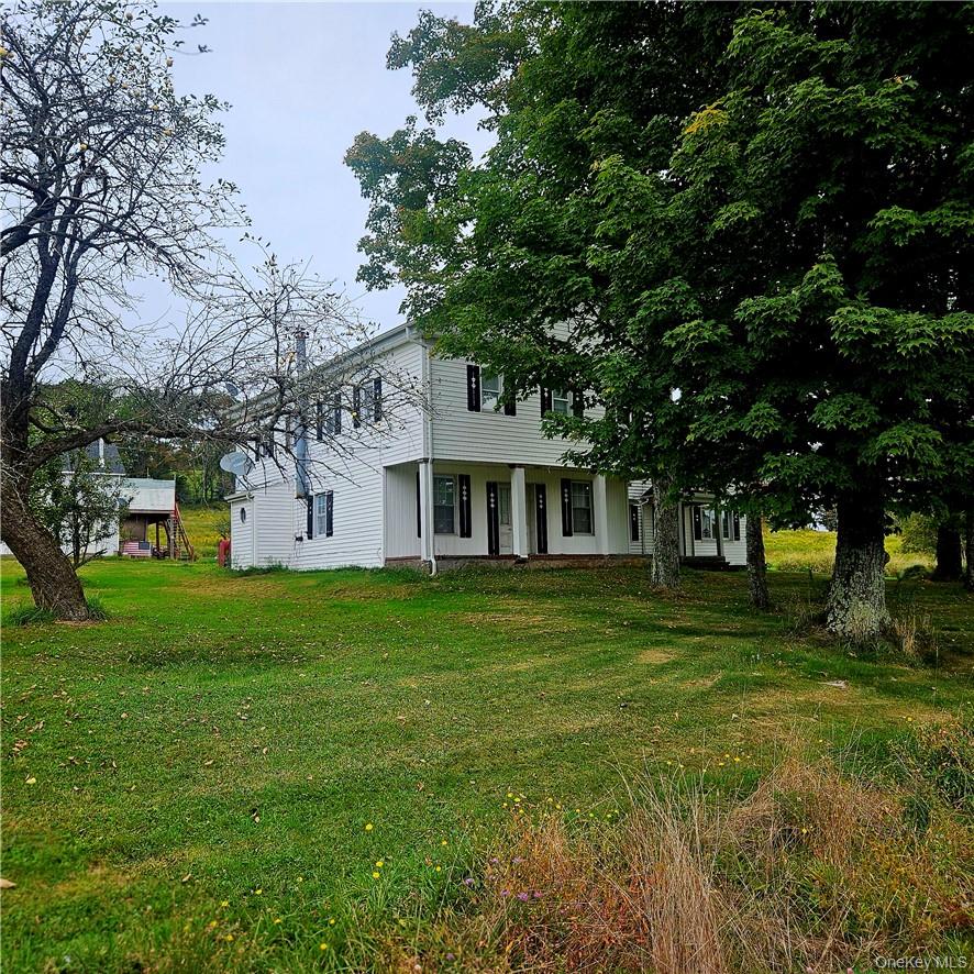 301 & 305 Hust – For Sale photo 2