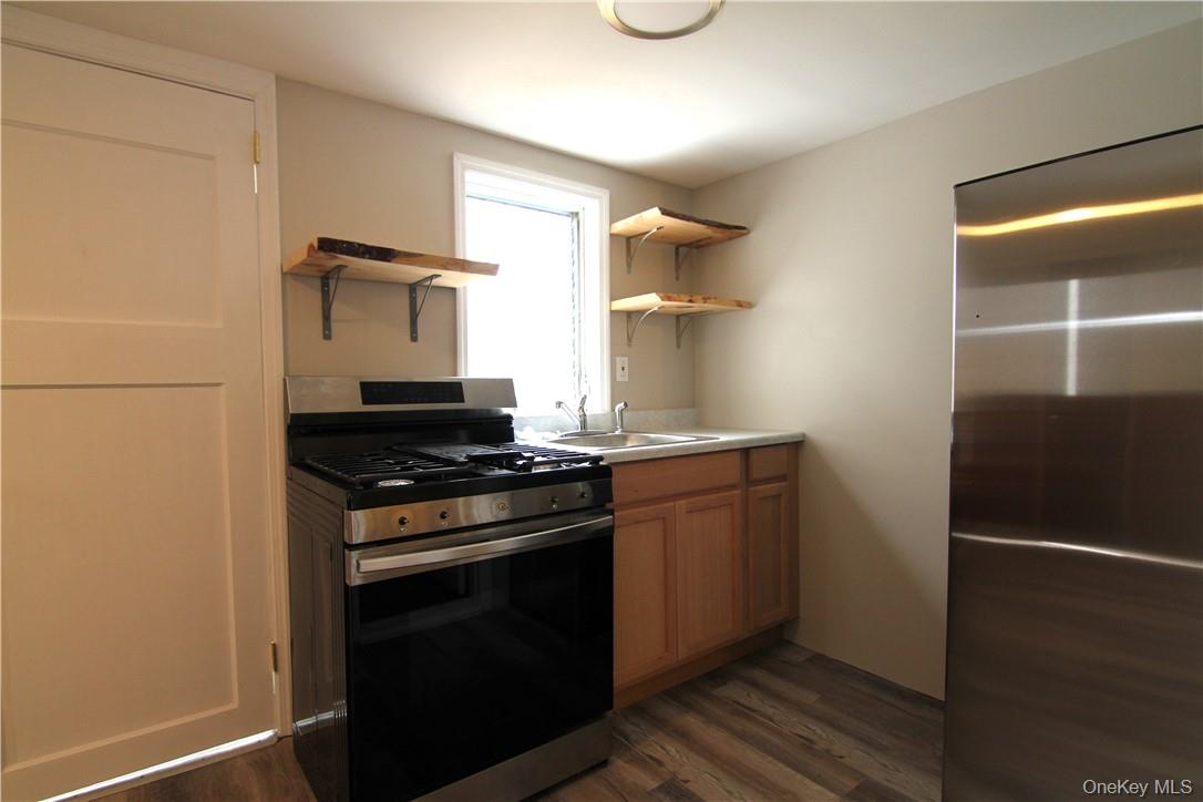 71 Miller Road, Unit 5 photo 6