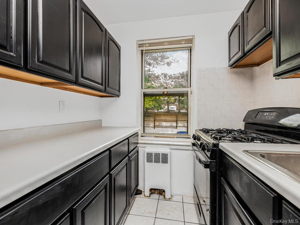 144 Ravine Avenue, Unit 2C photo 11
