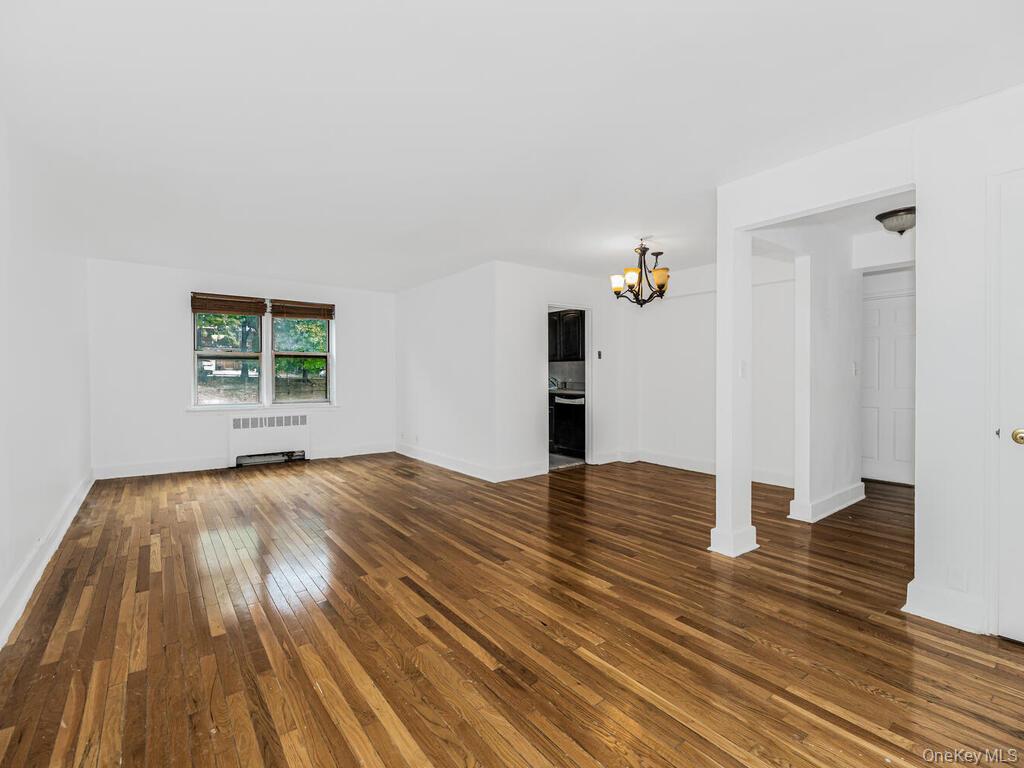 144 Ravine Avenue, Unit 2C