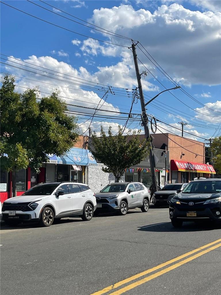 210-214-218-220-226 White Plains Road – For Sale photo 10