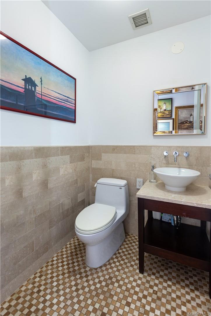640 W 237th Street, Unit 12B photo 23