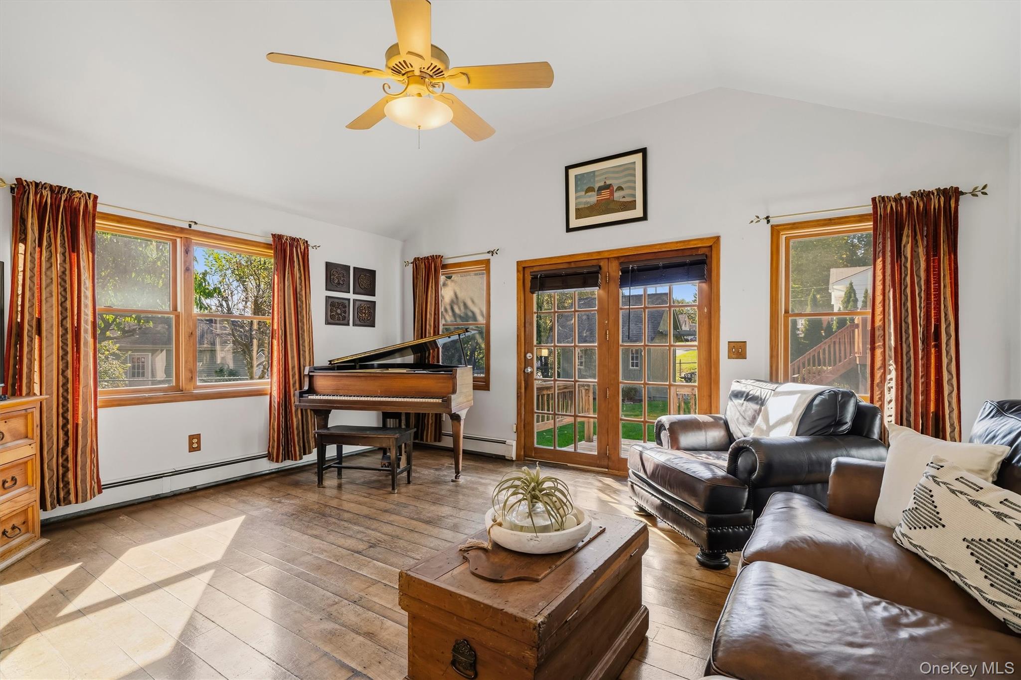 9 Broad Street – For Sale photo 4