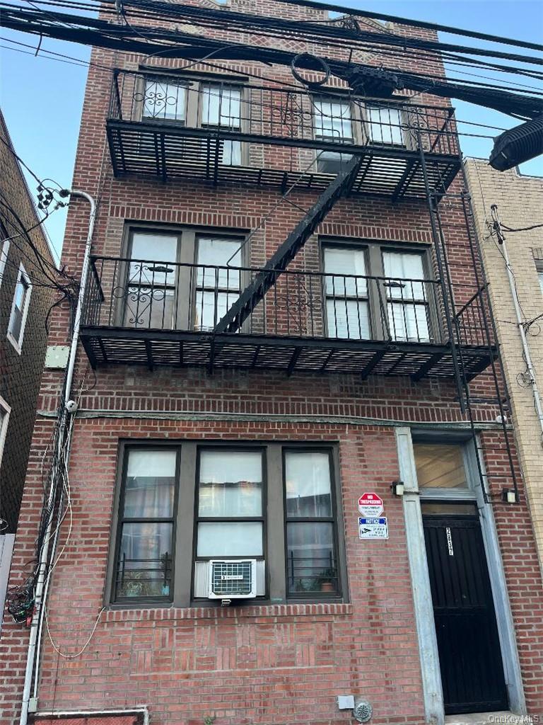 2837 West 15 Street – For Sale