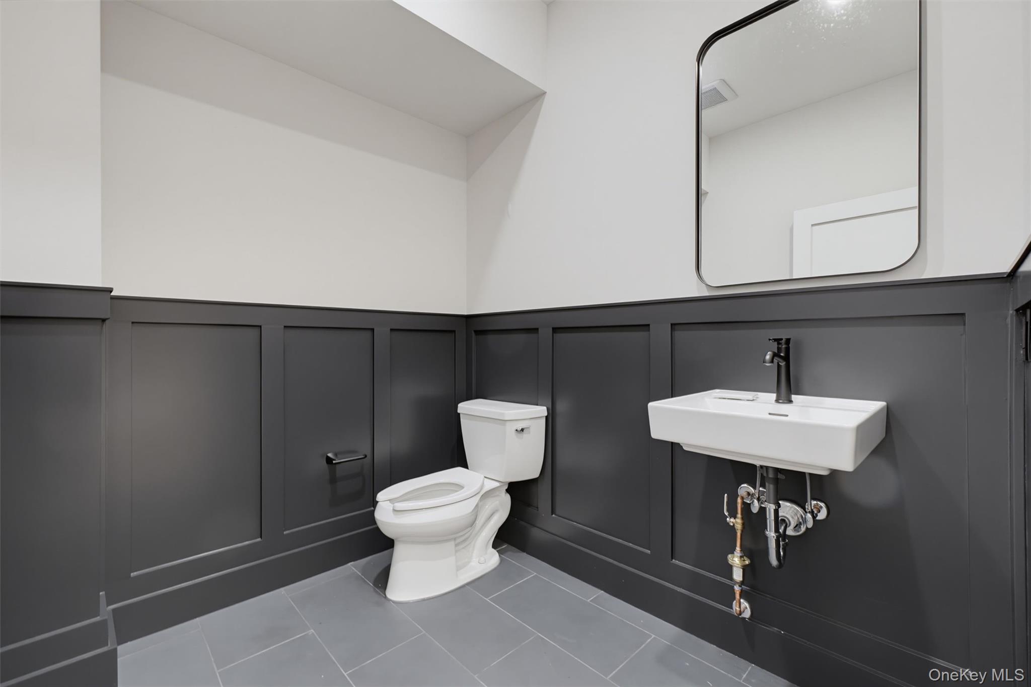 572 Route 6, Unit 101 photo 16