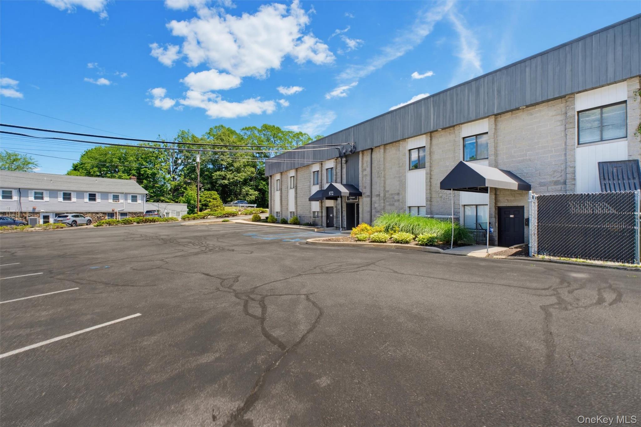572 Route 6, Unit 101 photo 25
