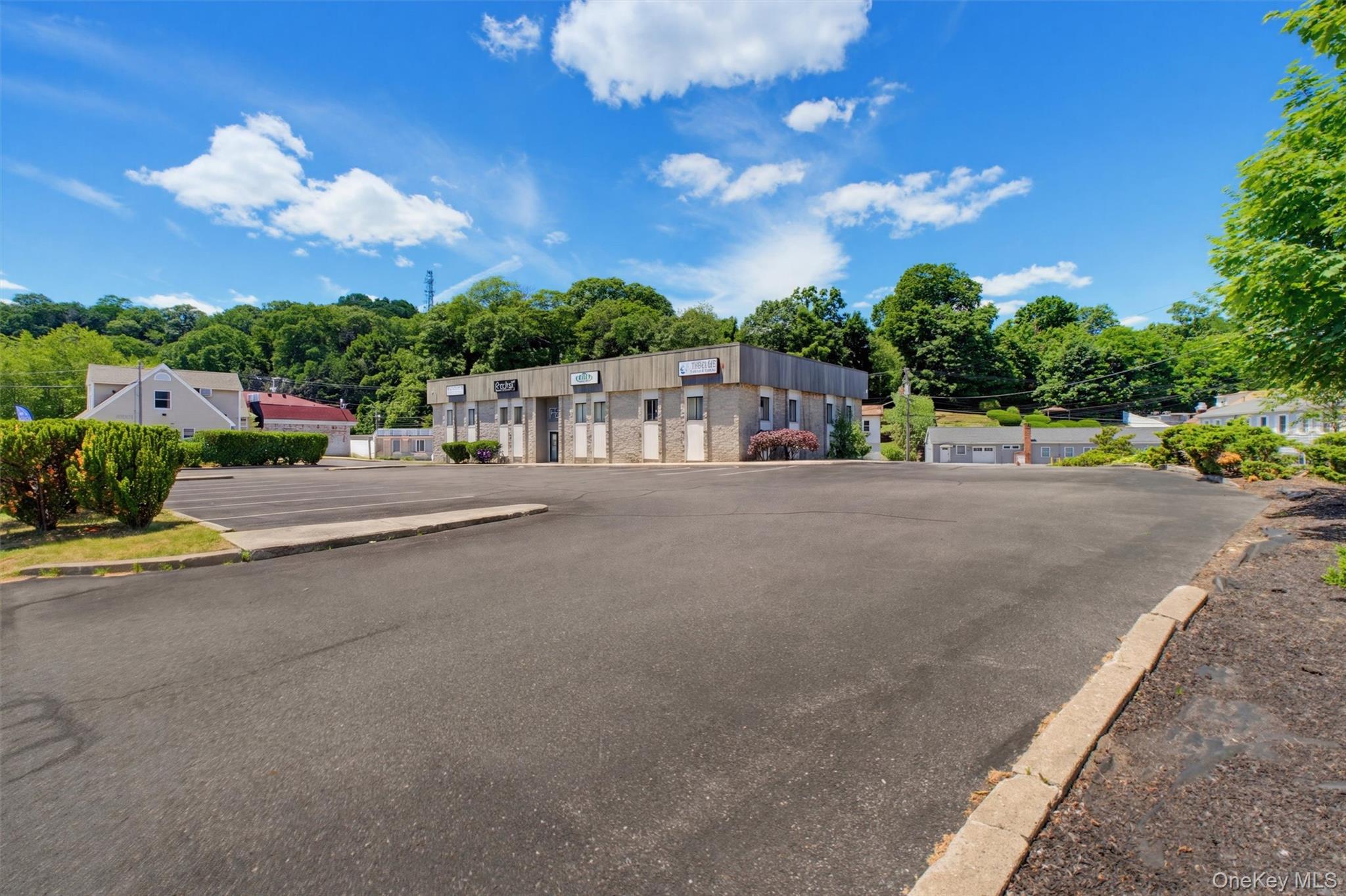 572 Route 6, Unit 101 photo 18