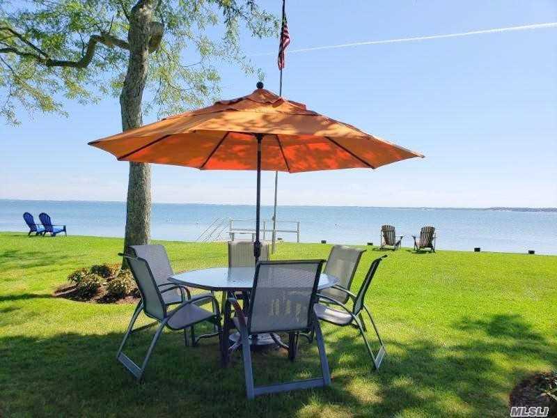 15 Downs Boulevard – For Rent photo 2