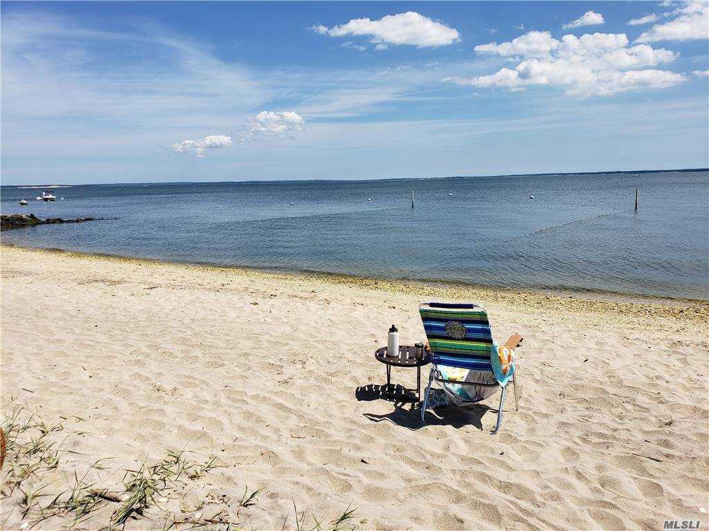 15 Downs Boulevard – For Rent photo 7