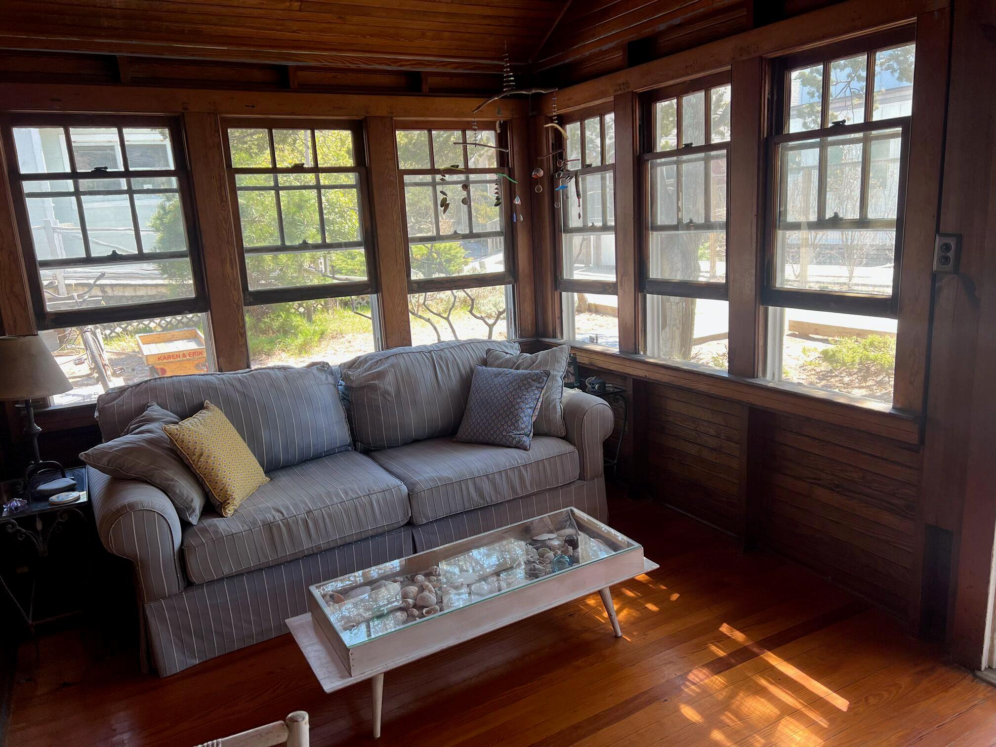 97 Bungalow – For Rent photo 2
