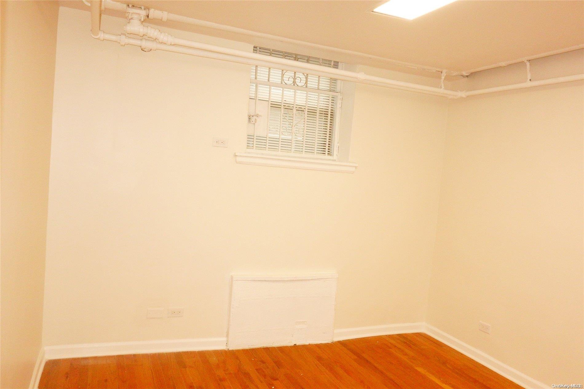 143-45 Sanford Avenue, Unit L1 photo 2