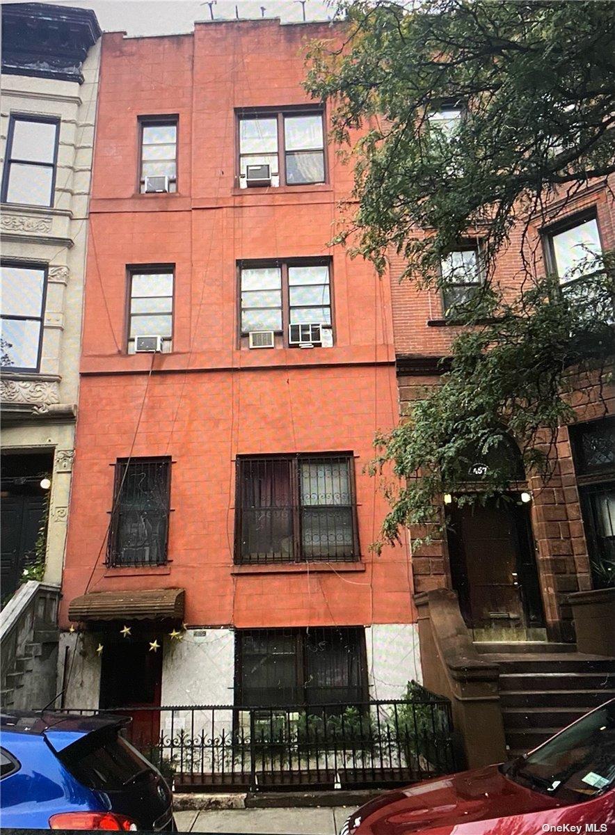 459 W 153 Street W – For Sale