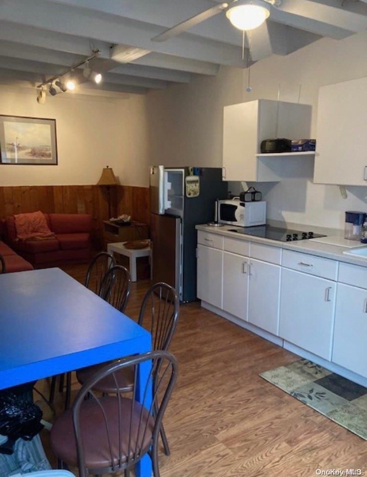 44 E Bayview Avenue – For Rent photo 3