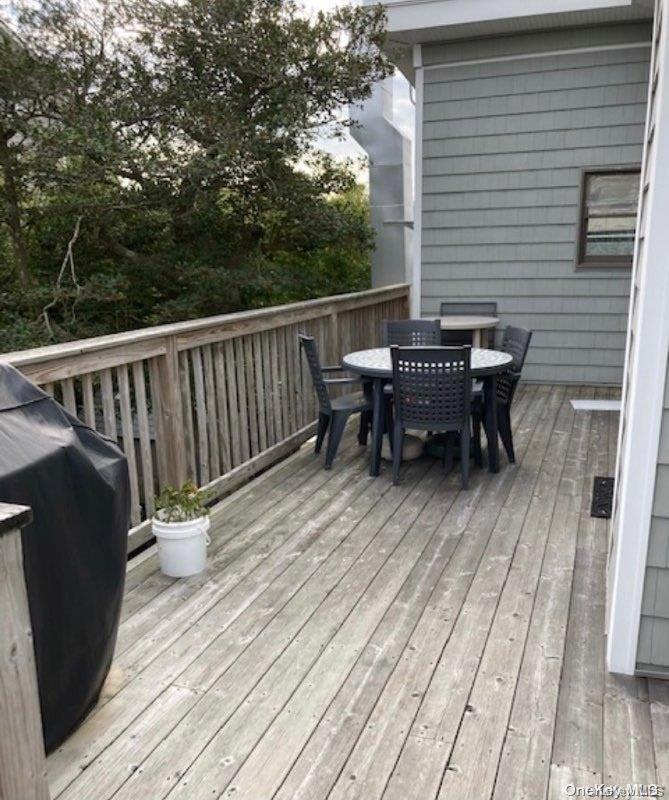 44 E Bayview Avenue – For Rent photo 8
