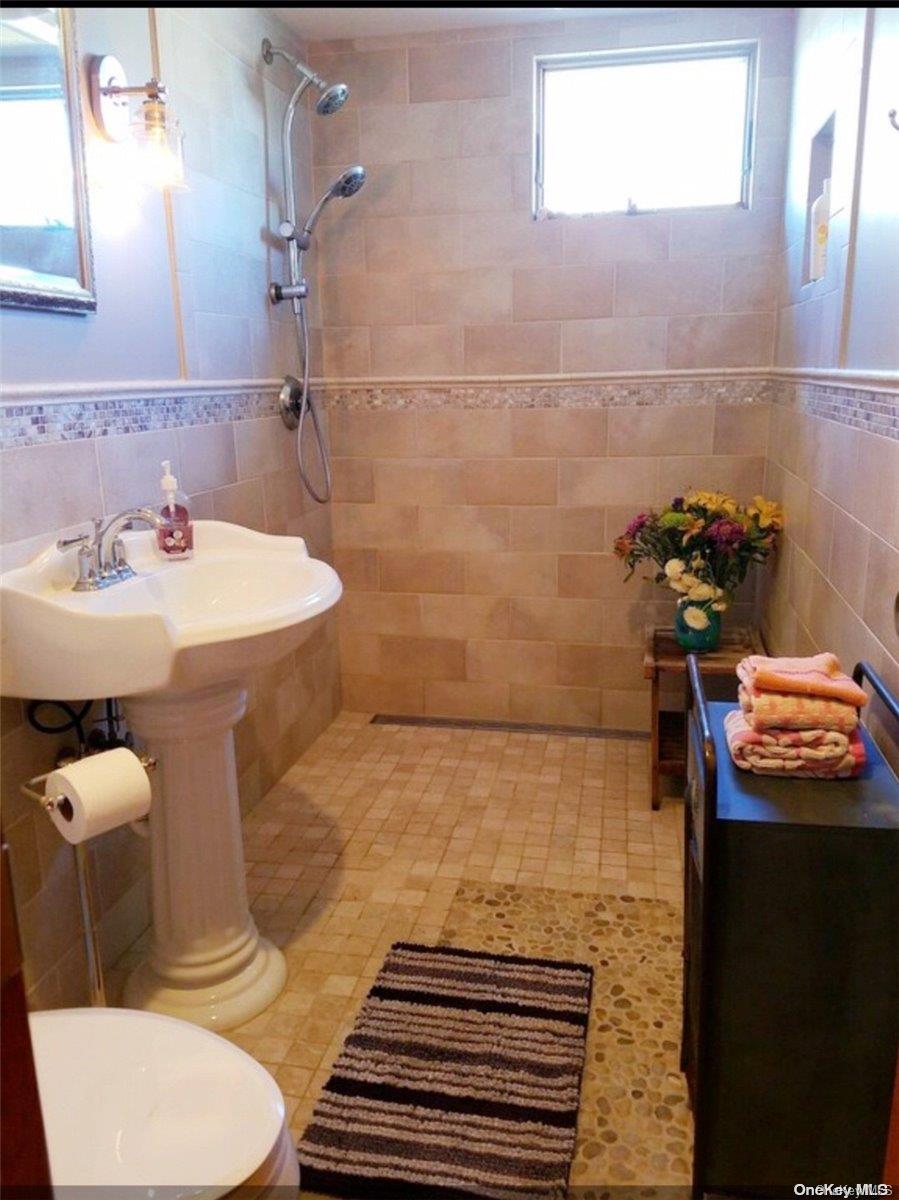 17 Bungalow Walk – For Rent photo 8