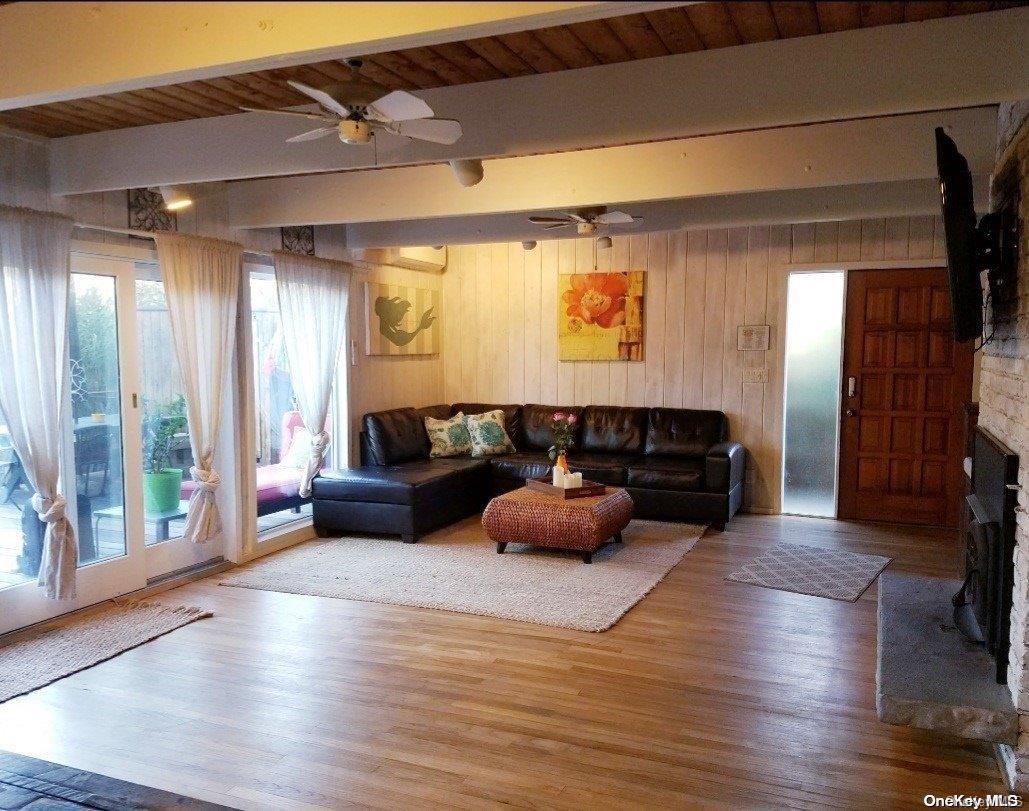 17 Bungalow Walk – For Rent