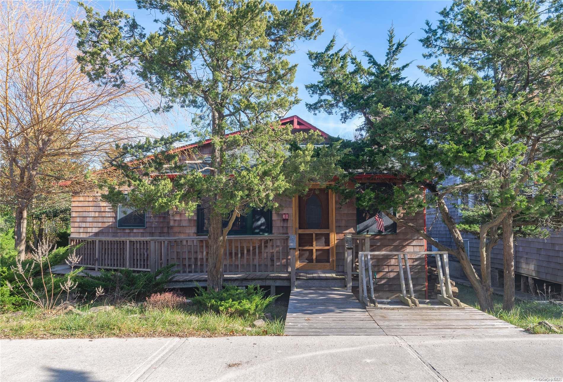 61 Ocean Road – For Rent