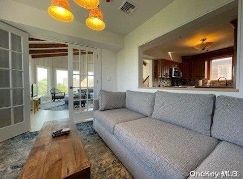 329 Surf Road – For Rent photo 6