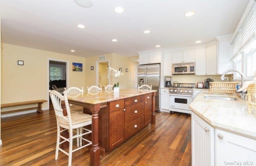748 Ocean Breeze Walk – For Rent photo 7