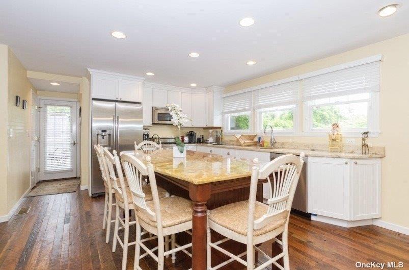748 Ocean Breeze Walk – For Rent photo 5