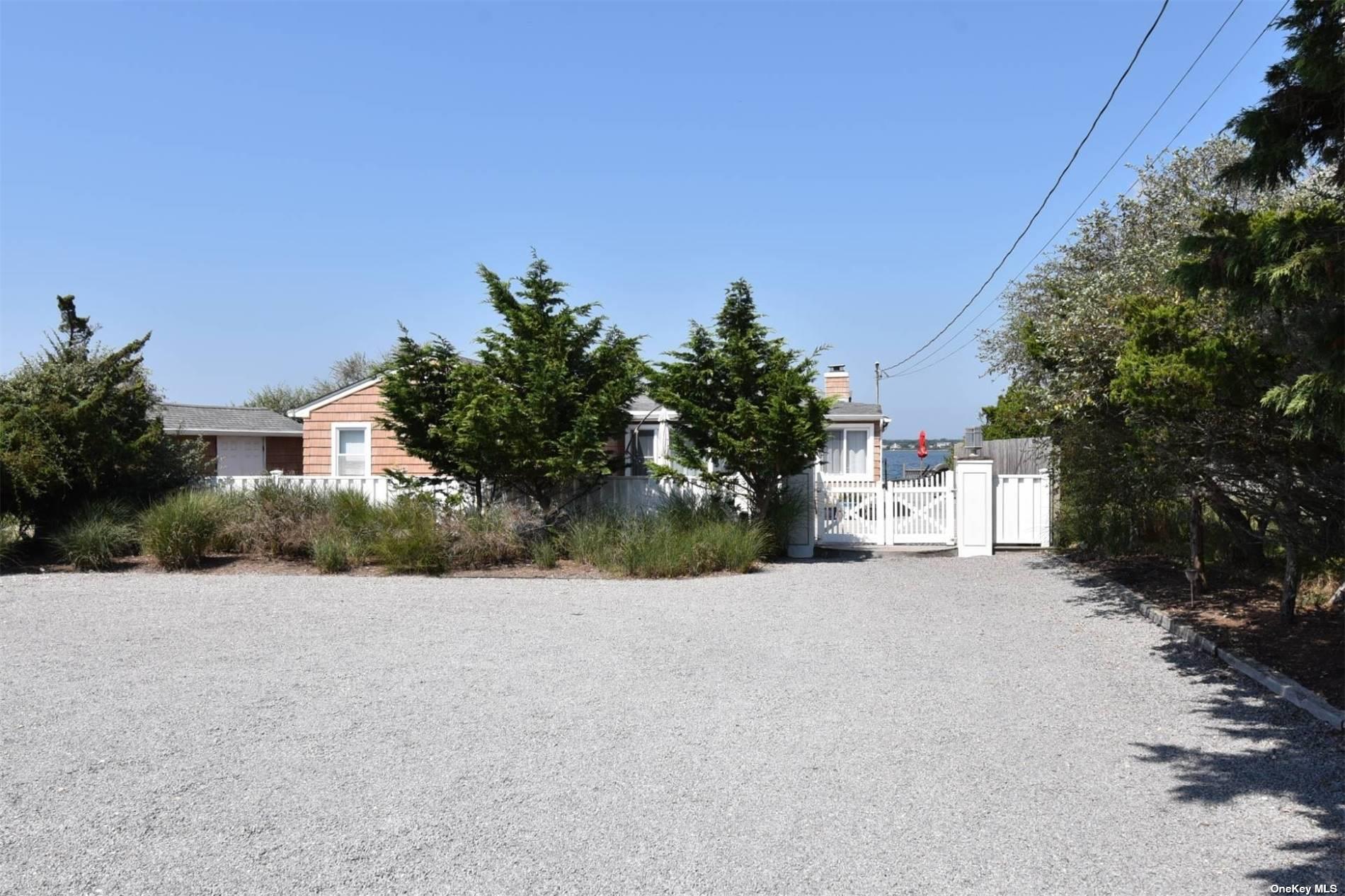 620 Dune Road – For Rent photo 2