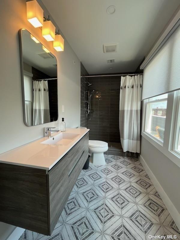 334 Denhoff – For Rent photo 5