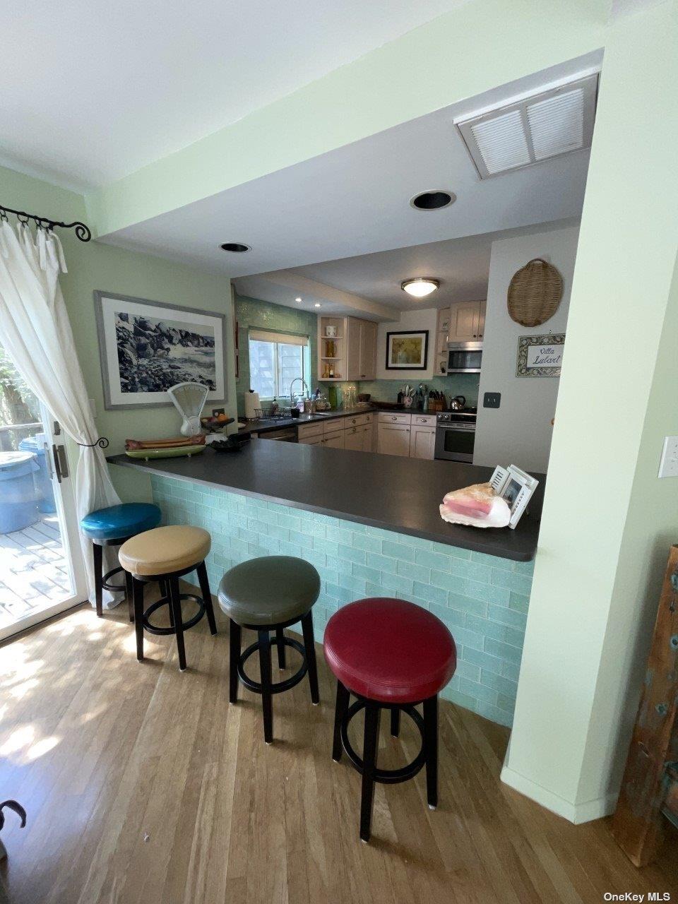 275 Wilmot Road – For Rent photo 6
