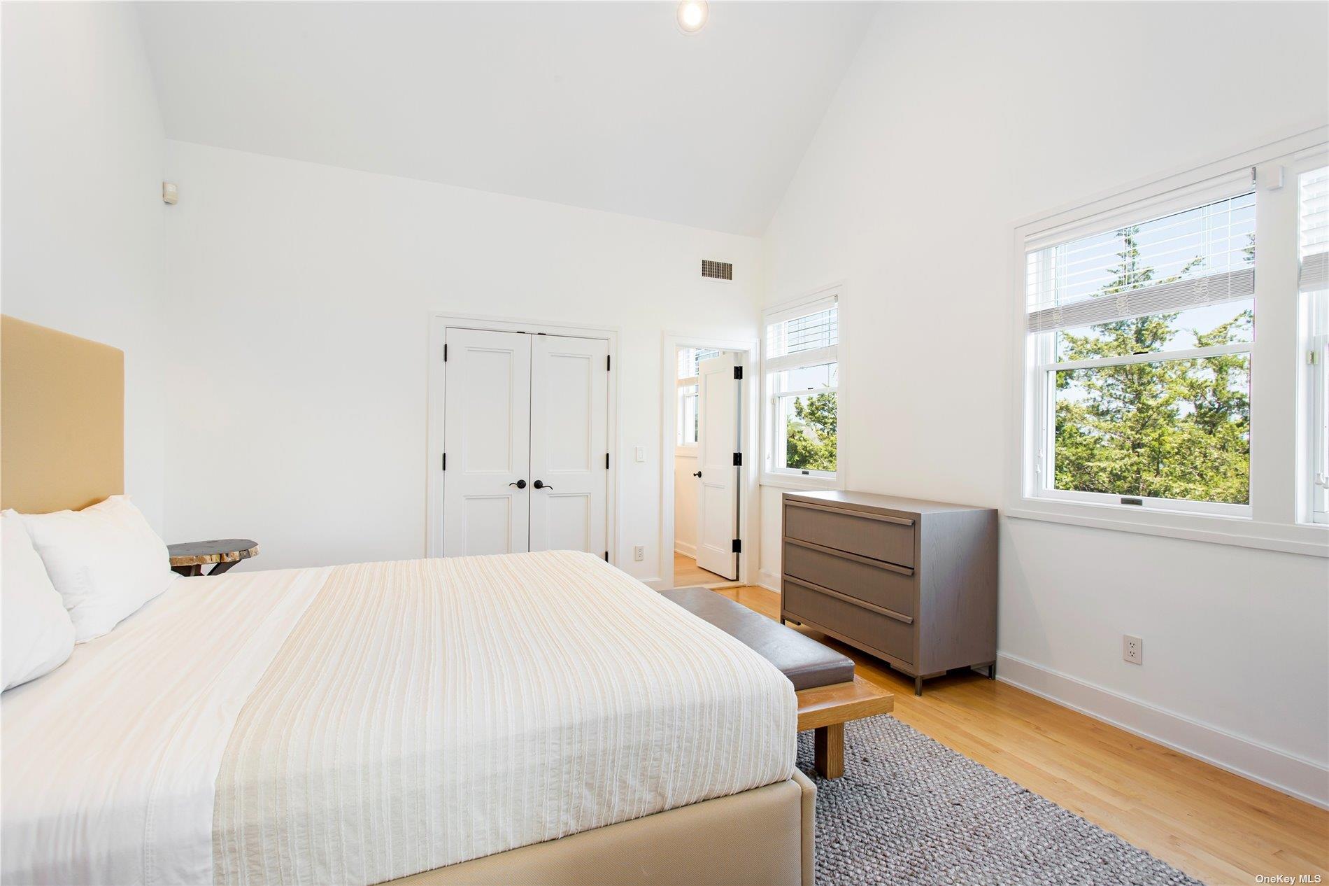 157 Dune Road – For Rent photo 27