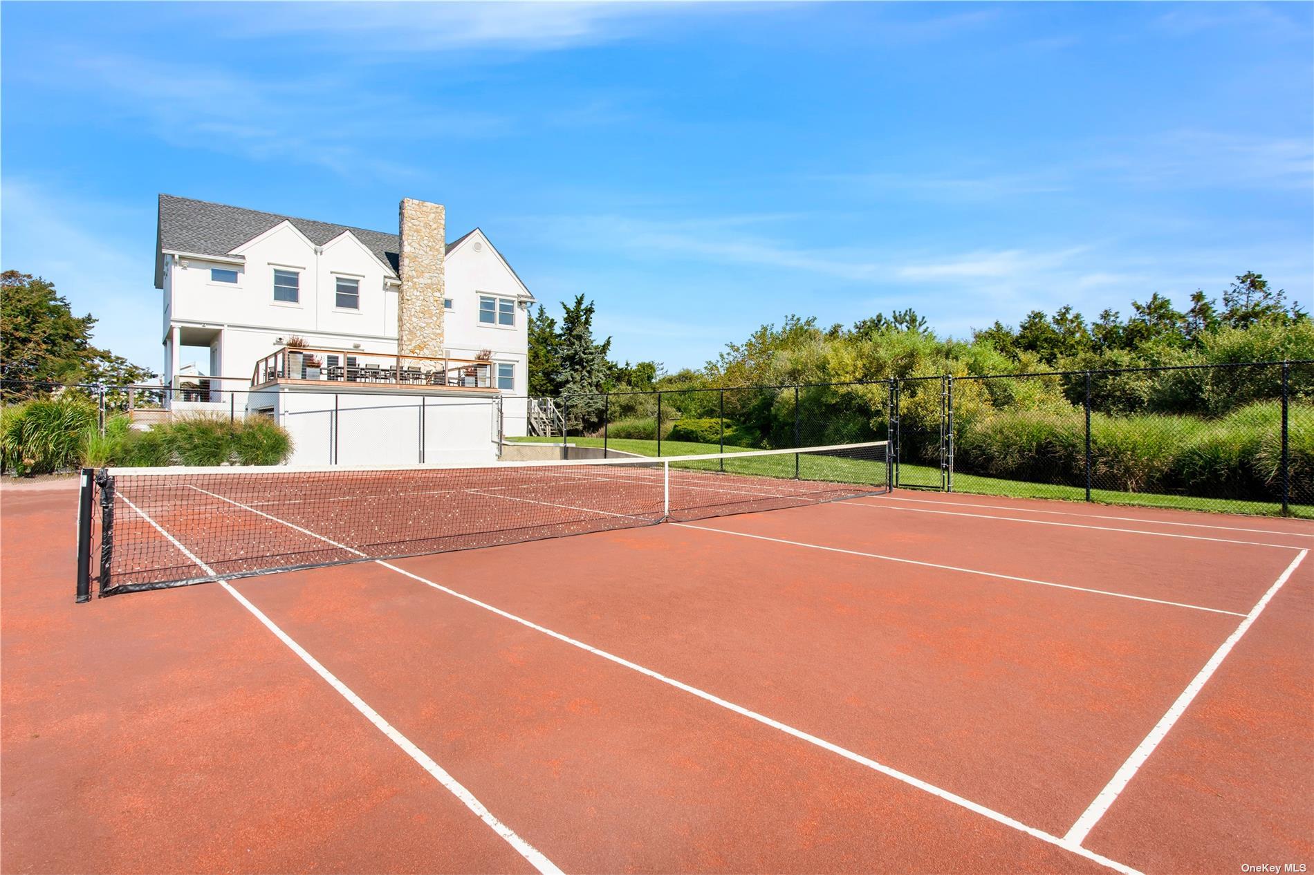 157 Dune Road – For Rent photo 22