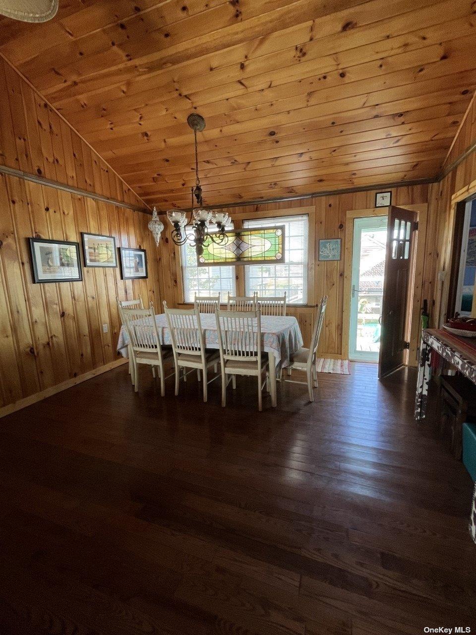 462 Dehnhoff Walk – For Rent photo 2