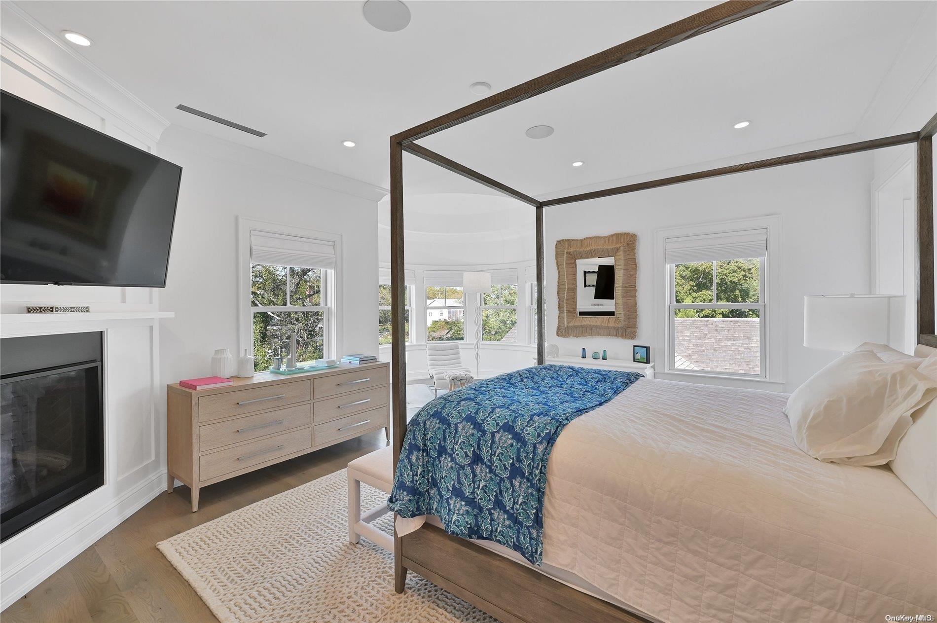 52 Quogue Street – For Rent photo 8