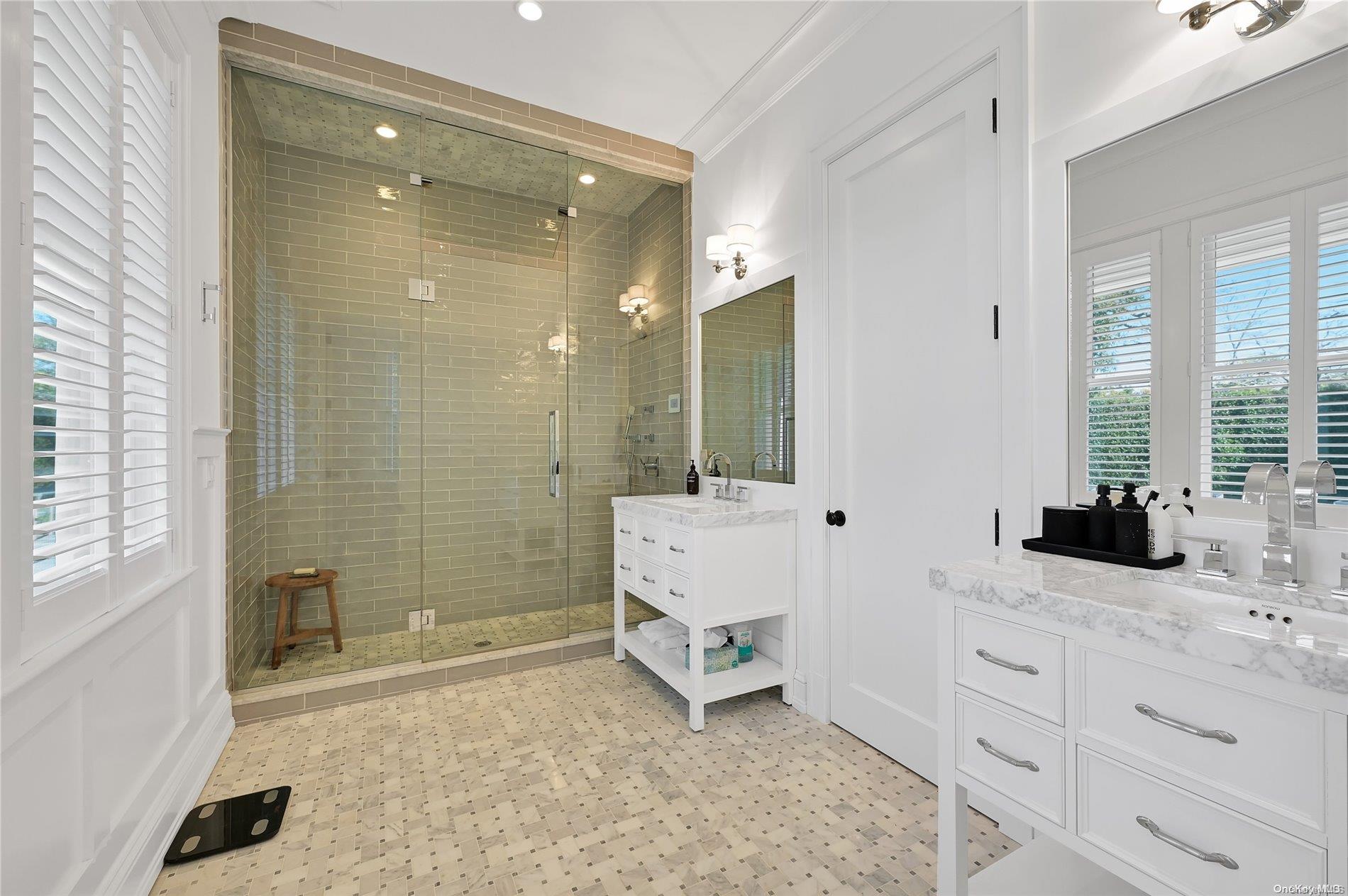 52 Quogue Street – For Rent photo 13