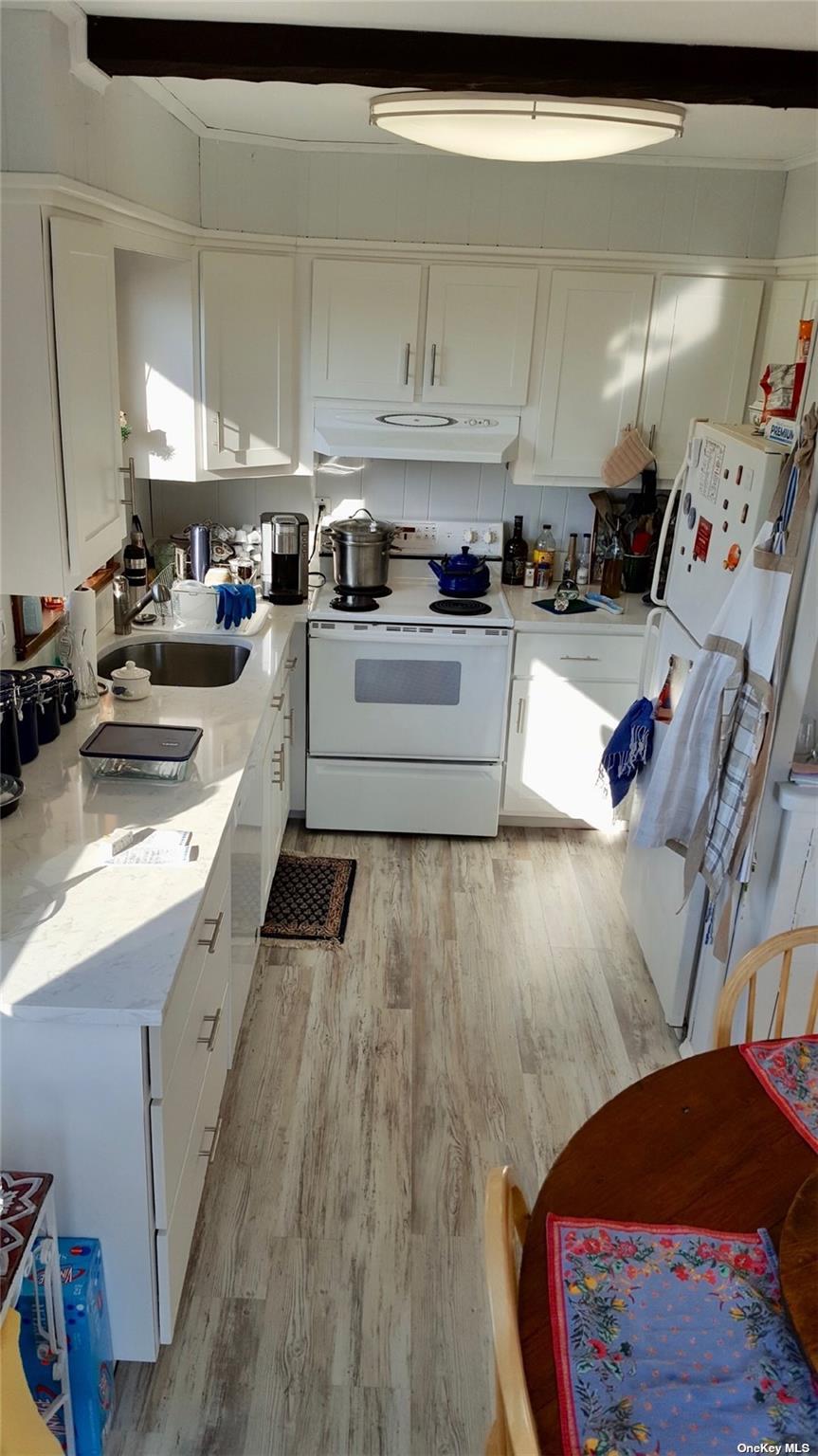 145 Inwood Avenue – For Rent photo 15