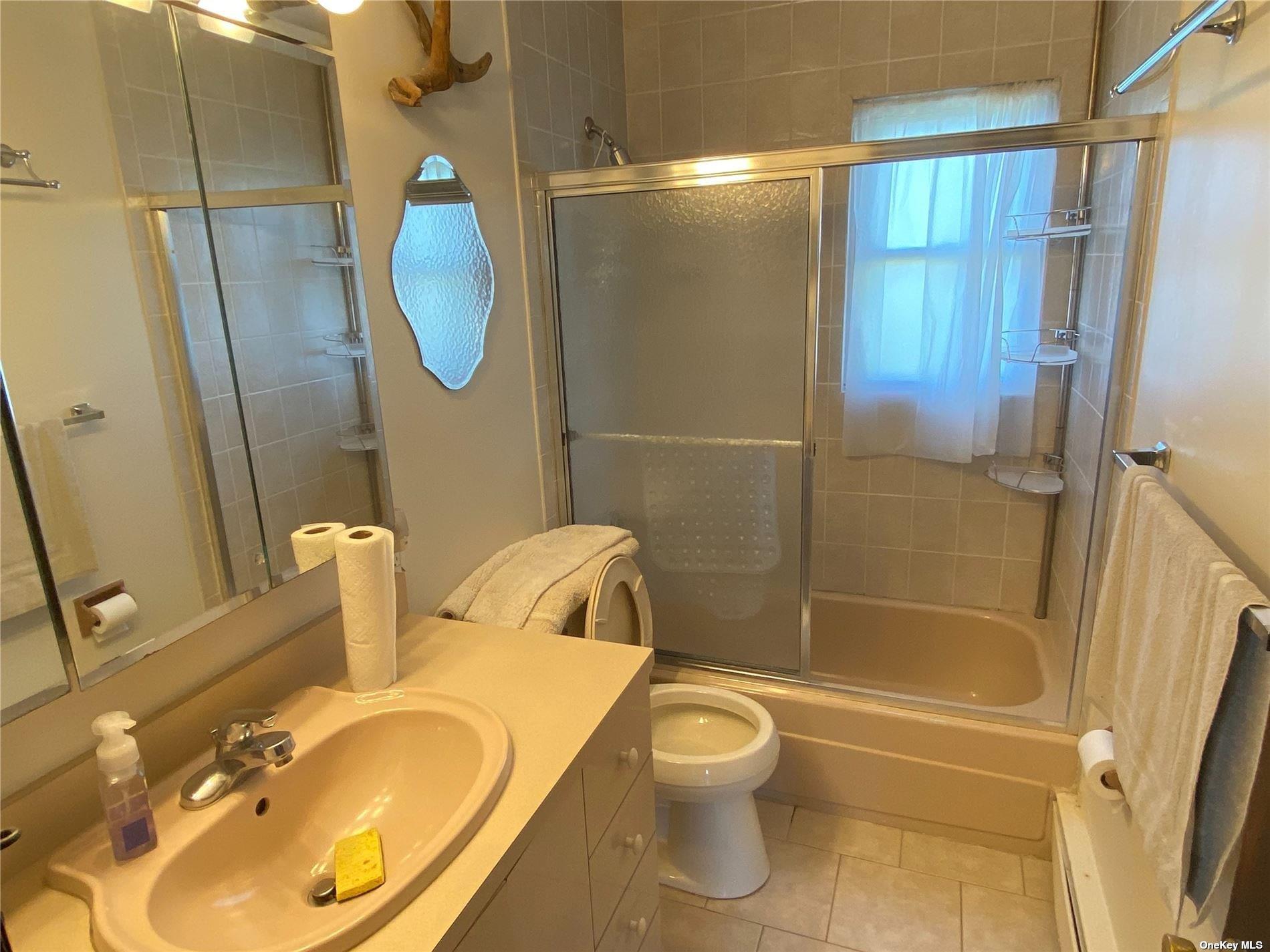 145 Inwood Avenue – For Rent photo 16