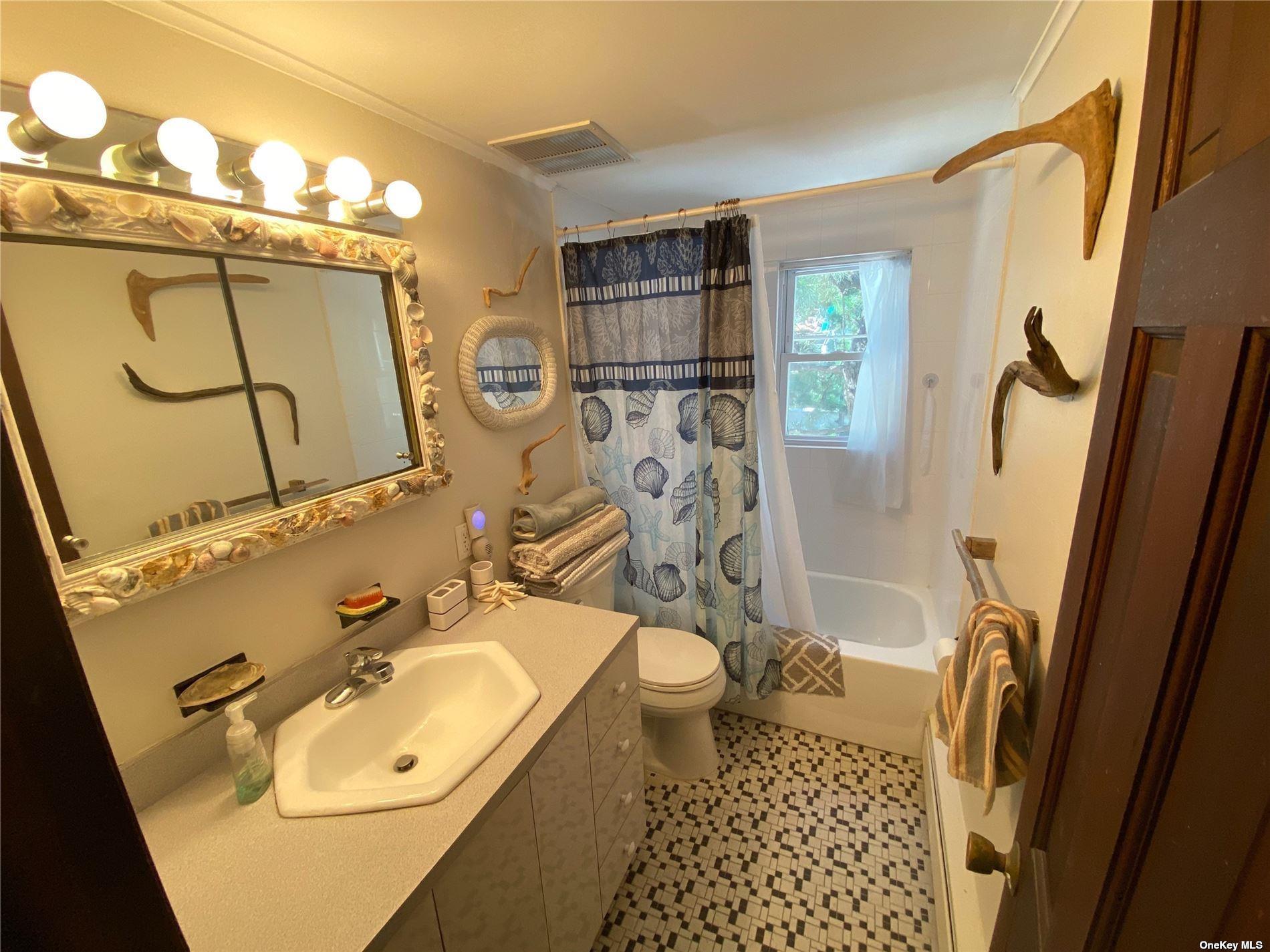 145 Inwood Avenue – For Rent photo 14