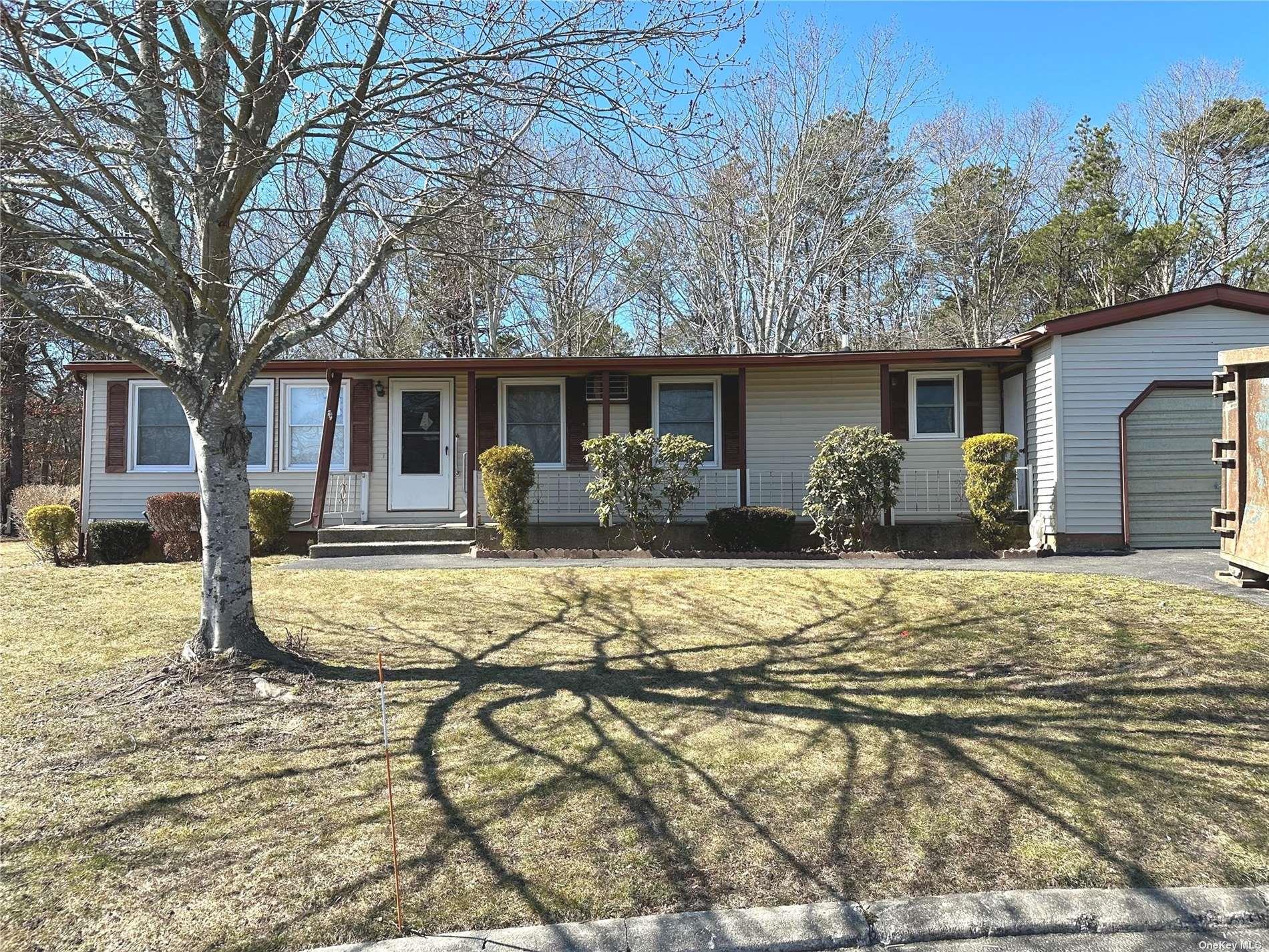 55 Village Circle, Unit 1