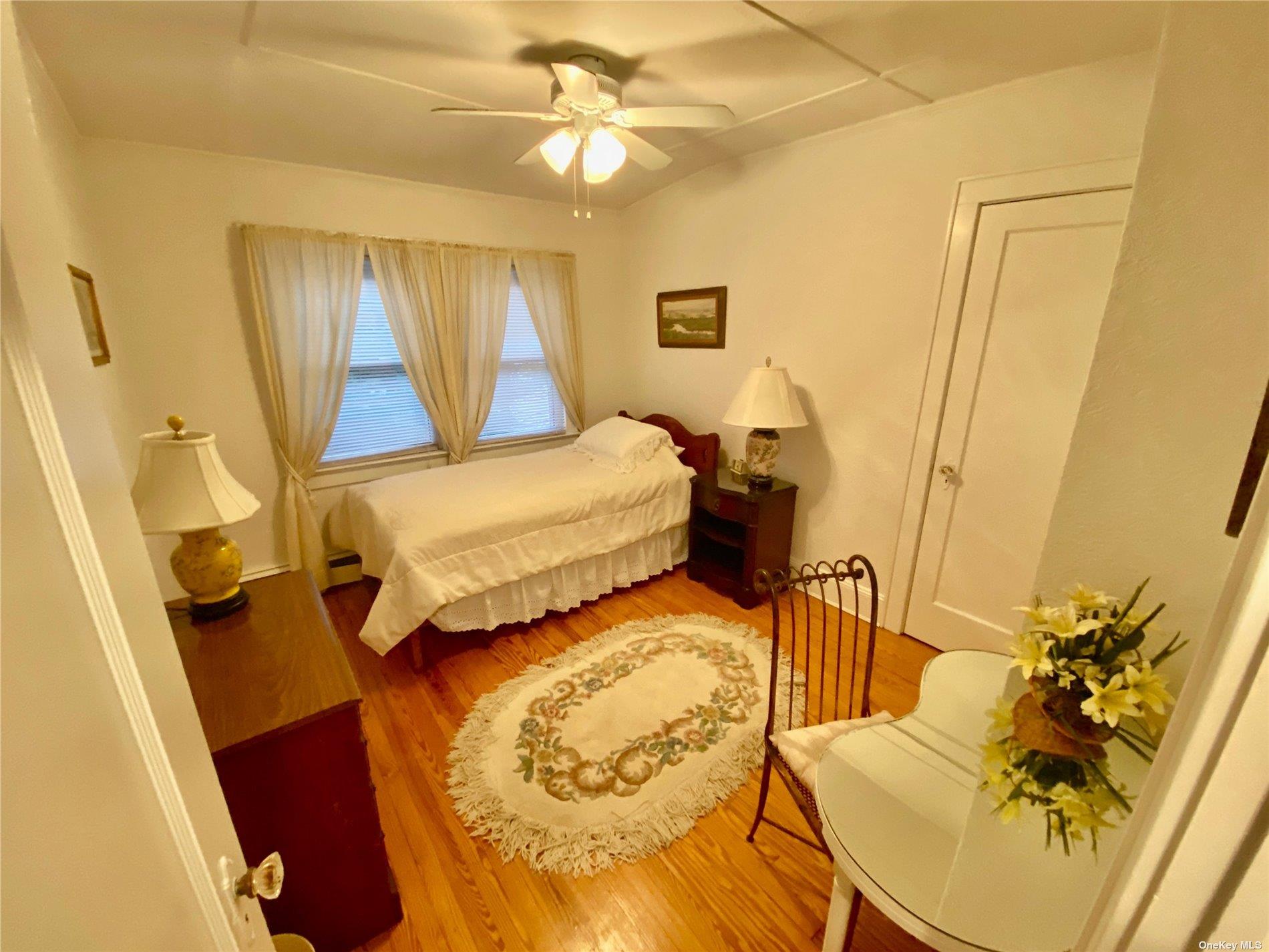 111 Inwood – For Rent photo 9