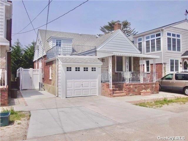 111 Inwood – For Rent