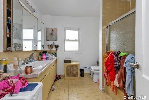 85-38 Homelawn Street – For Sale photo 6